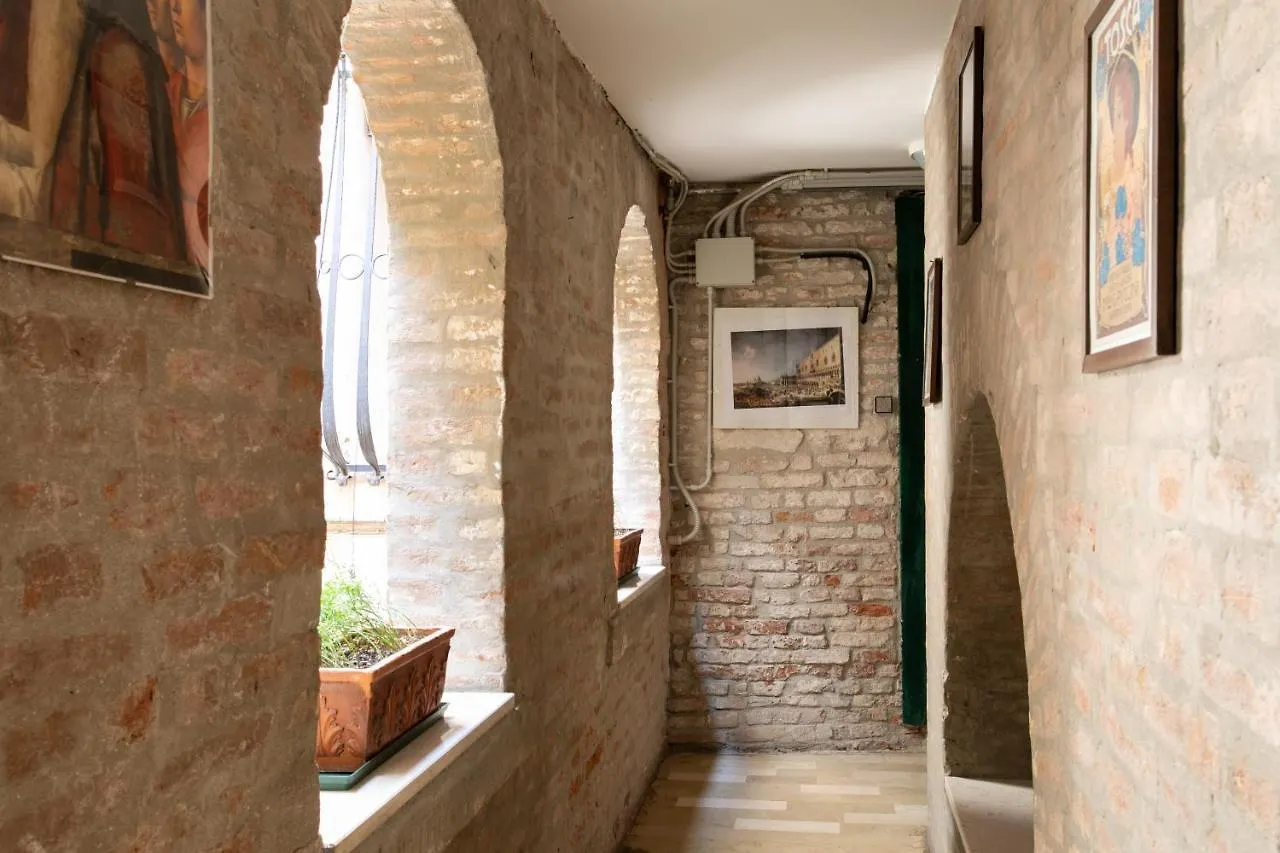 Corte Ca' Petriana Venice Apartment